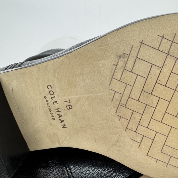 New Womens Cole Haan Naia Black Leather Western Casual Ankle Booties Size 7 B - Picture 8 of 8